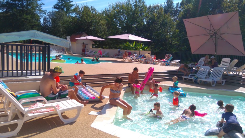 Camping La Fage : Un choix varié d’hébergements et d’activités en Dordogne !