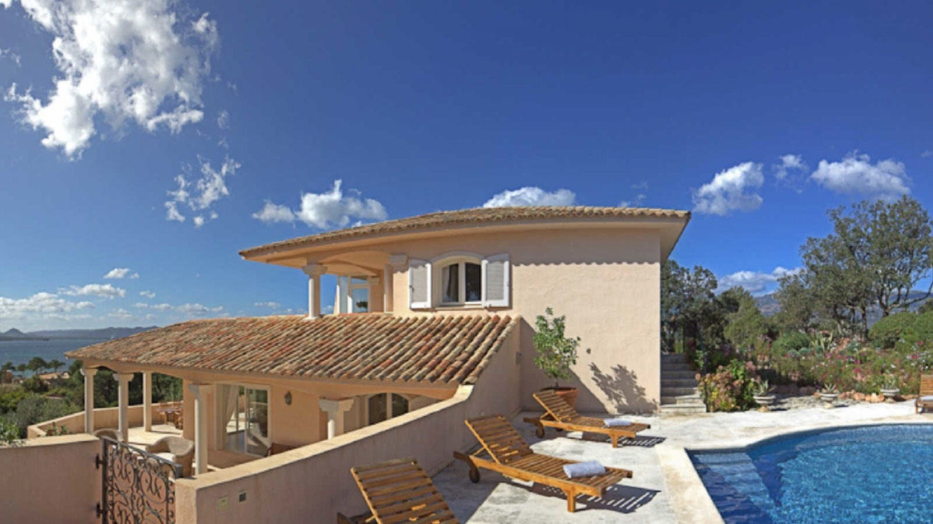 Découvrez toutes les locations de villa disponibles à proximité de Porto Vecchio