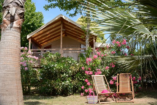 Louez un mobil-home à petit prix au camping Les Pêcheurs