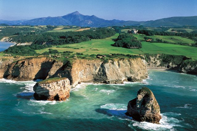 Pourquoi acheter une maison dans les Pyrénées Atlantique?