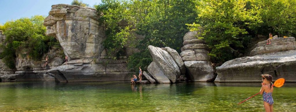 Les meilleurs campings en bord de rivière en Ardèche